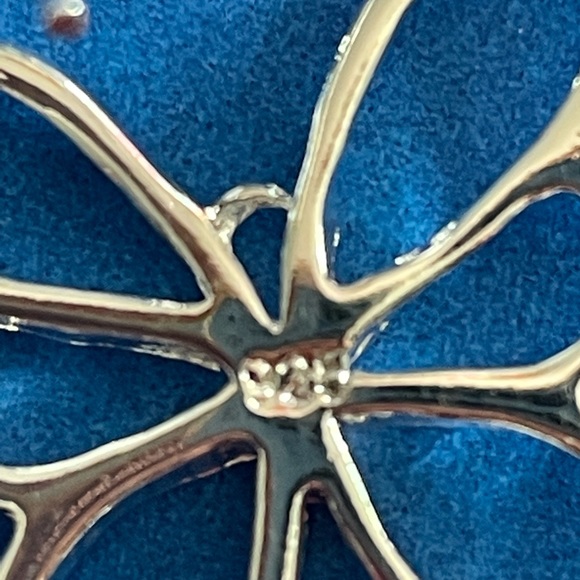 Sterling Silver 925 Butterfly Pierced Earrings New - Picture 4 of 4